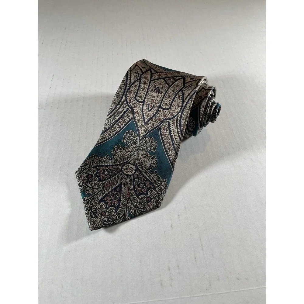 Vintage Oscar‎ de la Renta Couture Men's Silk Tie - Green & Navy Paisley Pattern